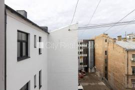 Studio for rent in Riga, 34.00m2 Studio for rent in Riga, 34.00m2