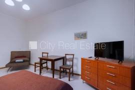 Studio for rent in Riga, 35.00m2 Studio for rent in Riga, 35.00m2