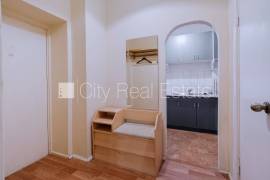 Studio for rent in Riga, 35.00m2 Studio for rent in Riga, 35.00m2