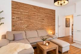 Vacant, furnished 2-room apartment in the popular Gleimviertel near Mauerpark Vacant, furnished 2-room apartment in the popular Gleimviertel near Mauerpark