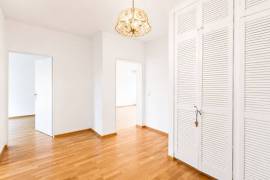 Ready to move-in! 2-Room Apartment with Balcony in Gesundbrunnen Ready to move-in! 2-Room Apartment with Balcony in Gesundbrunnen