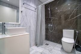 Modern 1 Bedroom Apartment - Center Paphos