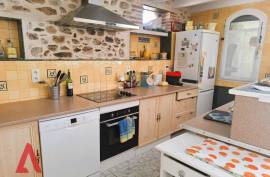 4 room, 99m2 Apartment for sale in Argeles sur mer - 265 000 € * 4 room, 99m2 Apartment for sale in Argeles sur mer - 265 000 € *