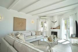 listing listing