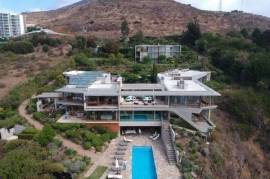 Luxury 24 bed Estate for Sale In Papudo Quinta Region Chile