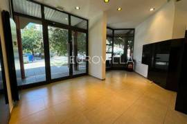 Zagreb, Sigečica, office space for rent, street premises 29 m² in a top location