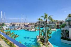 Luxury Marina Apartment