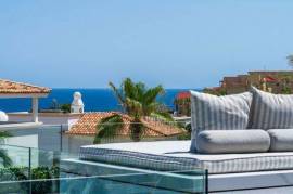 CASA VERA, Cabo Corridor, ­ ­