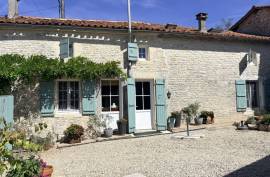 Stunning Stone House with 3 Bedrooms - €220,000