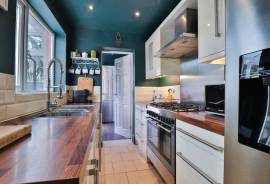listing listing