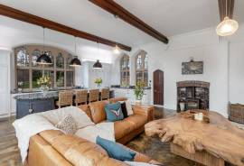 listing listing