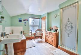 listing listing