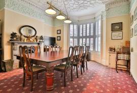 listing listing