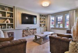 listing listing