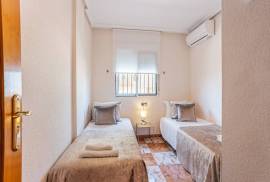 listing listing