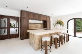 listing listing