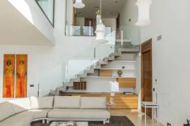 listing listing