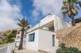 listing listing
