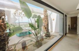 listing listing