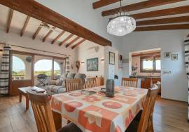 listing listing