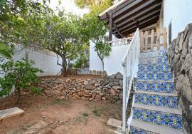 listing listing