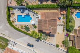 listing listing