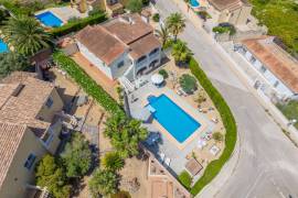 listing listing