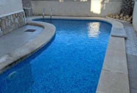 listing listing