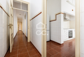 3-Bedroom Apartment on the 2nd Floor in Évora's Historic Center 3-Bedroom Apartment on the 2nd Floor in Évora's Historic Center