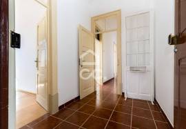 3-Bedroom Apartment on the 2nd Floor in Évora's Historic Center 3-Bedroom Apartment on the 2nd Floor in Évora's Historic Center