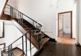 3-Bedroom Apartment on the 2nd Floor in Évora's Historic Center 3-Bedroom Apartment on the 2nd Floor in Évora's Historic Center