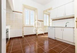 3-Bedroom Apartment on the 2nd Floor in Évora's Historic Center 3-Bedroom Apartment on the 2nd Floor in Évora's Historic Center