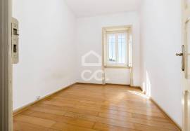 3-Bedroom Apartment on the 2nd Floor in Évora's Historic Center 3-Bedroom Apartment on the 2nd Floor in Évora's Historic Center