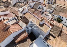 3-Bedroom Apartment on the 2nd Floor in Évora's Historic Center 3-Bedroom Apartment on the 2nd Floor in Évora's Historic Center