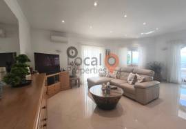 4 Bedroom villa in Lagos, excellent location