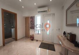 4 Bedroom villa in Lagos, excellent location
