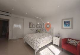 4 Bedroom villa in Lagos, excellent location
