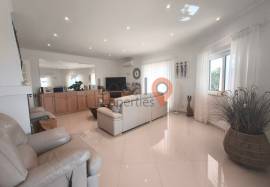 4 Bedroom villa in Lagos, excellent location