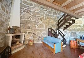 Villa with Panoramic Views on the Outskirts of Chaves Villa with Panoramic Views on the Outskirts of Chaves