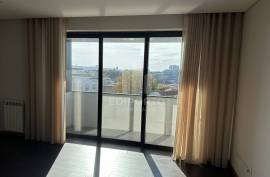 2 bedrooms in Boavista with suite, balcony and two parking spaces