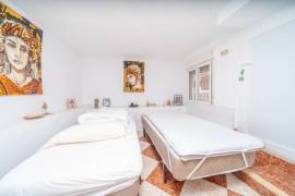 listing listing