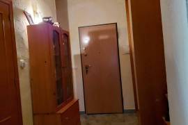 listing listing