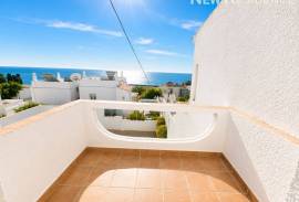 Albufeira, 3 Bedroom Villa with Pool and Sea Views Albufeira, 3 Bedroom Villa with Pool and Sea Views
