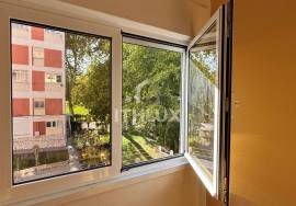 3 Bedroom Duplex Apartment in Benfica, Bairro do Charquinho, Lisbon
