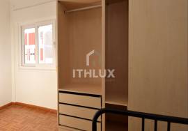 3 Bedroom Duplex Apartment in Benfica, Bairro do Charquinho, Lisbon
