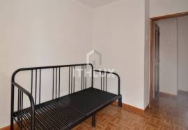 3 Bedroom Duplex Apartment in Benfica, Bairro do Charquinho, Lisbon