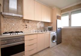3 Bedroom Duplex Apartment in Benfica, Bairro do Charquinho, Lisbon