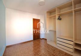 3 Bedroom Duplex Apartment in Benfica, Bairro do Charquinho, Lisbon