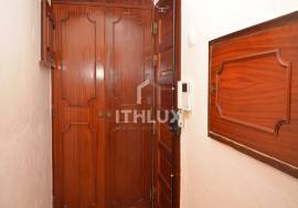 3 Bedroom Duplex Apartment in Benfica, Bairro do Charquinho, Lisbon
