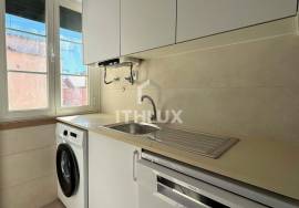 For Rent - 4 Bedrooms Avenidas Novas, Lisbon